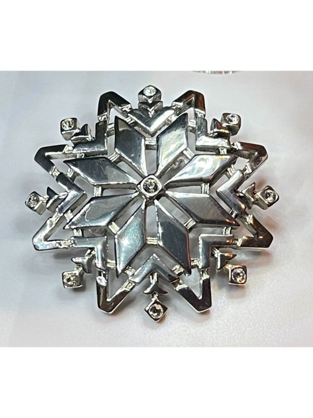 Vintage Monet Snowflake Brooch Pin Signed Triple Plated Silver Tone Rhinestone C